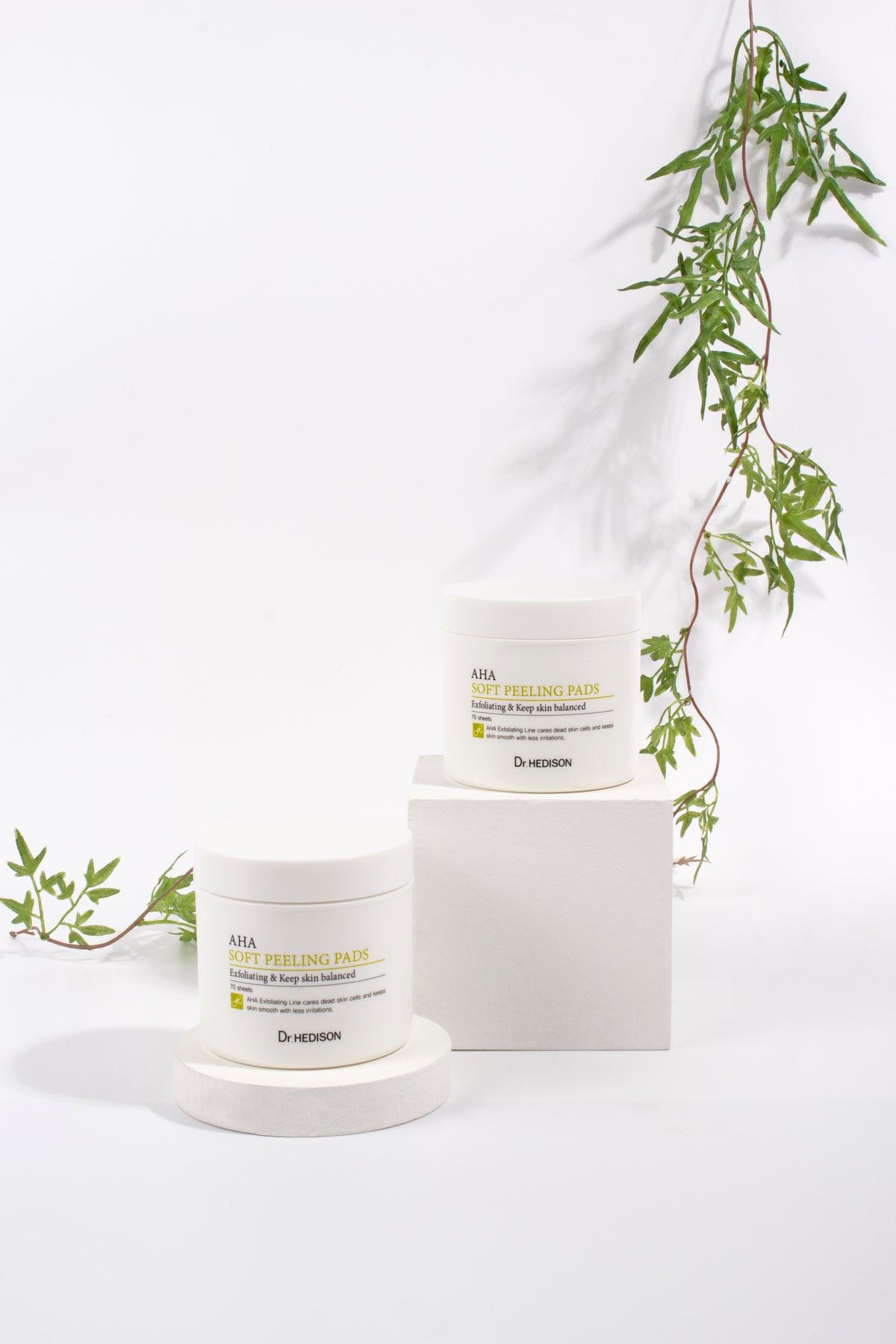 Dr. Hedison AHA Soft Peeling Pads - Çift Yüzeyli Yumuşak Arındırma Pedi - 70 Adet - Korelume